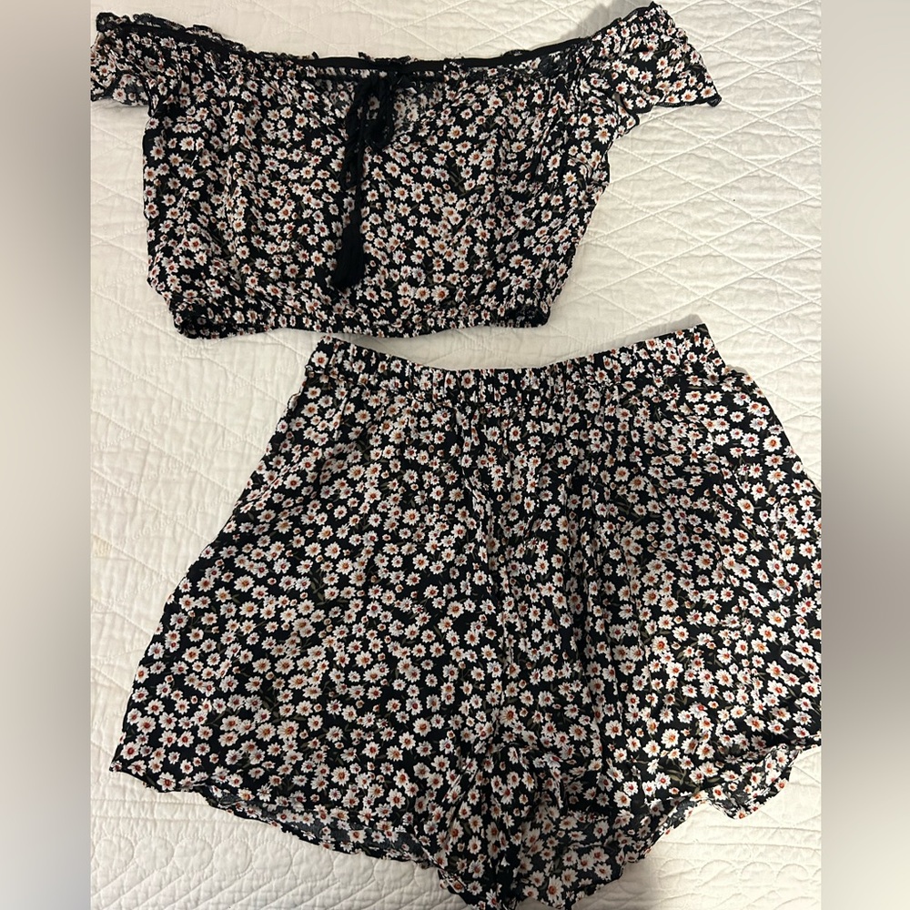 Black floral set (top and shorts)